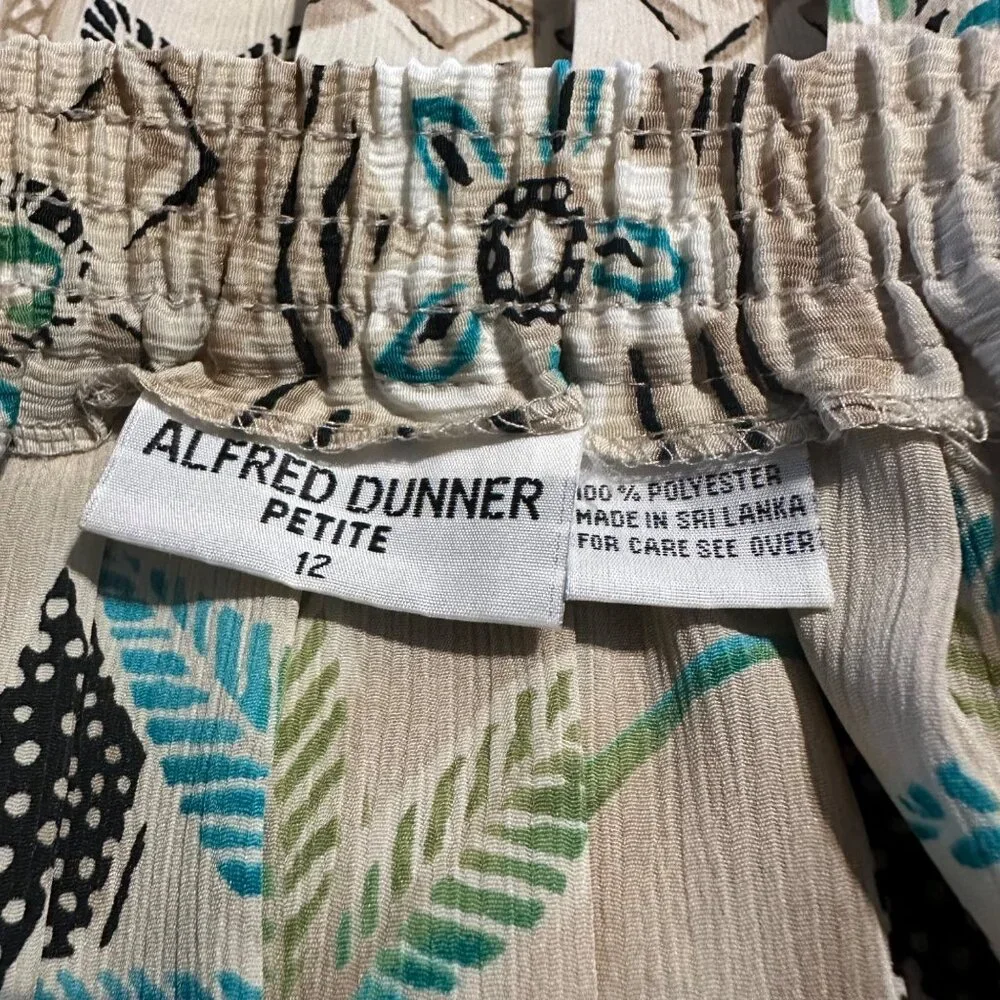 Alfred Dunner Skirt 12 Petite Beige Blue Floral‎ Pleated Elastic Waist Midi Boho